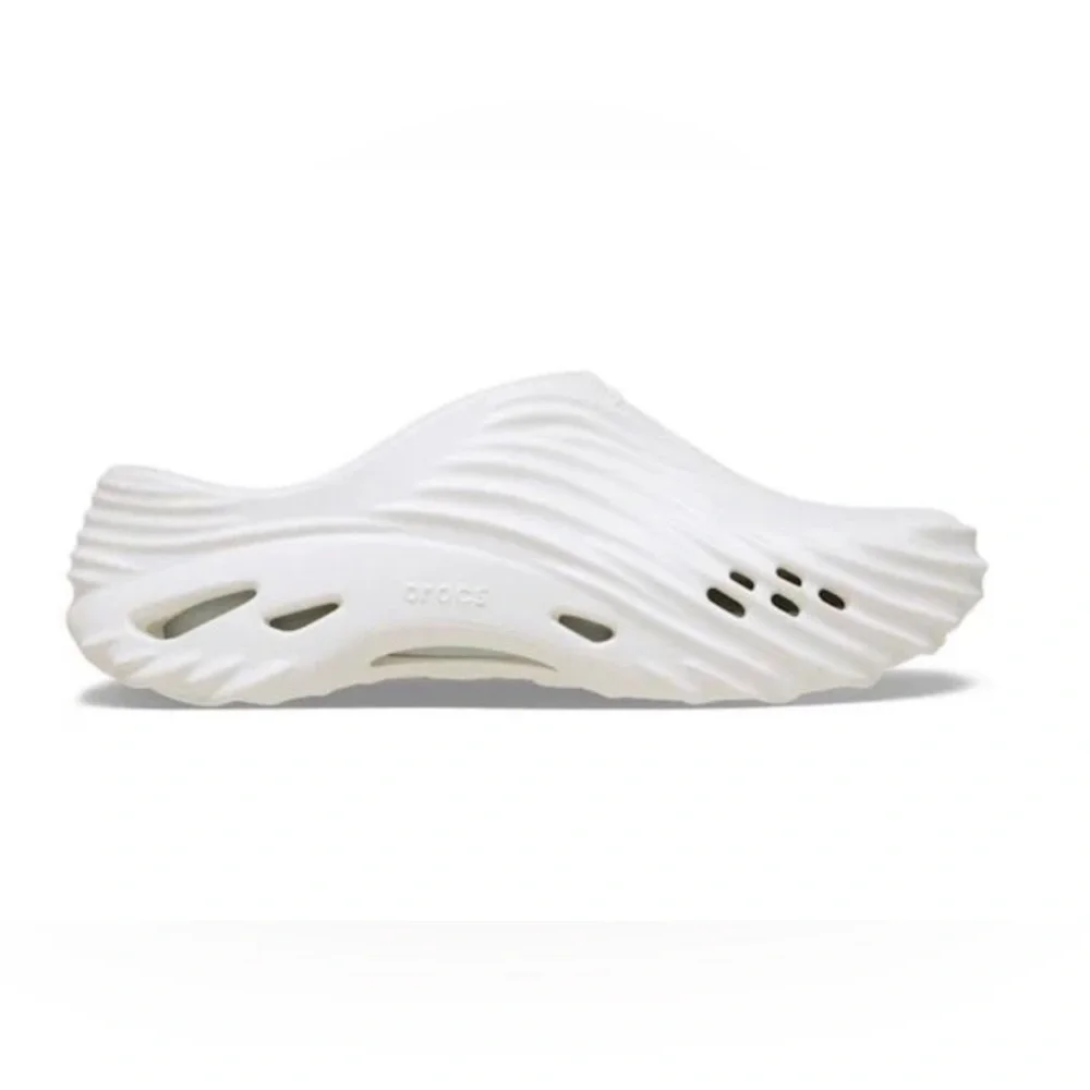 Crocs Echo Wave